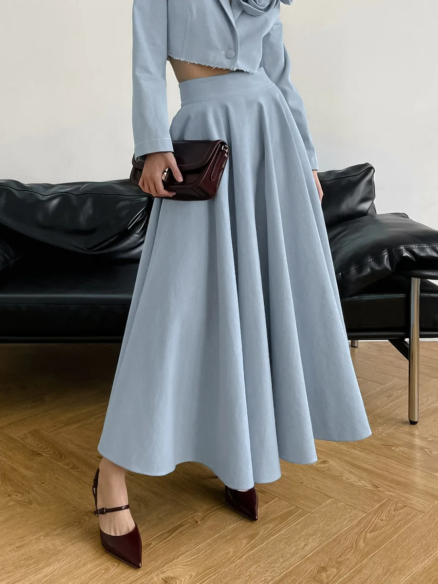 

Solid Color High Waisted Slim Fit Skirt for Women In Spring and Summer, Elegant Commuting Pleated A-Line High Waisted Skirt