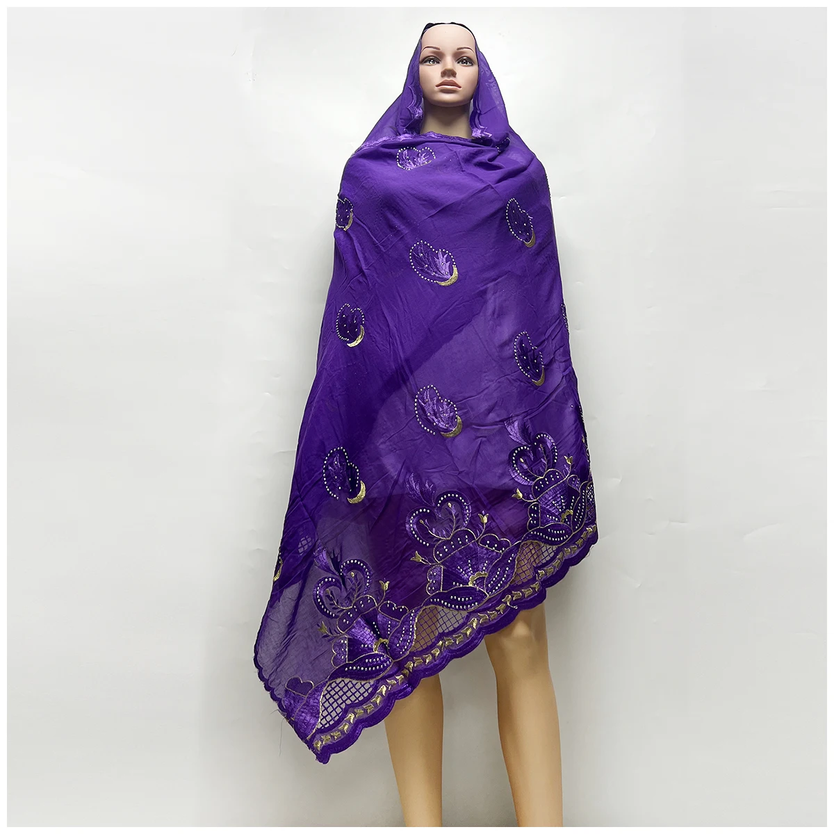 2024 Latest Hot Sales 100% Cotton Big Size Scarf African Women Hijab Scarf Hollow Out Embrodiery Muslim Scarf On Wholesale Price