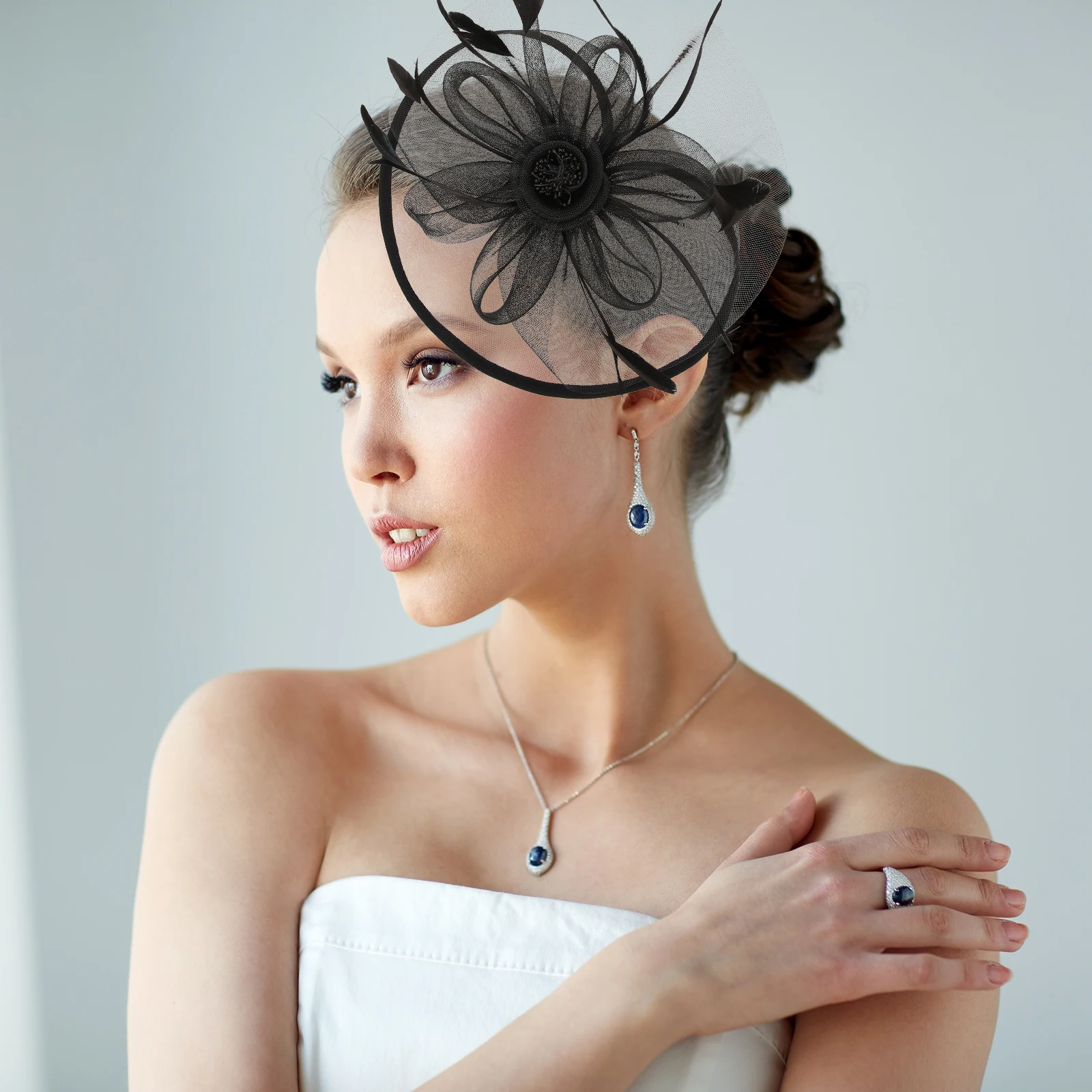 

Retro Bridal Hair Accessories Wedding Fascinator Hat Round Mesh Headdress Tea Party Headband Banquet Hat Decorations Women