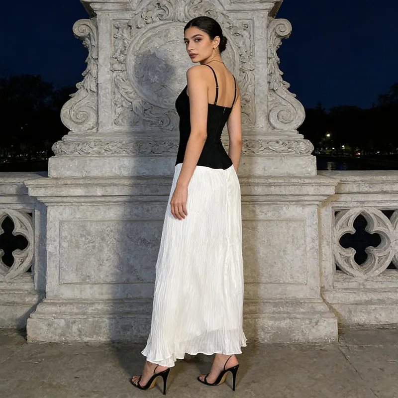 EDGLuLu 2026 Black Splicing White Pleats Party Dresses Luxury 2026 V-Neck Beaded Splicing Sleeveless New Elegant Long Dress 0410