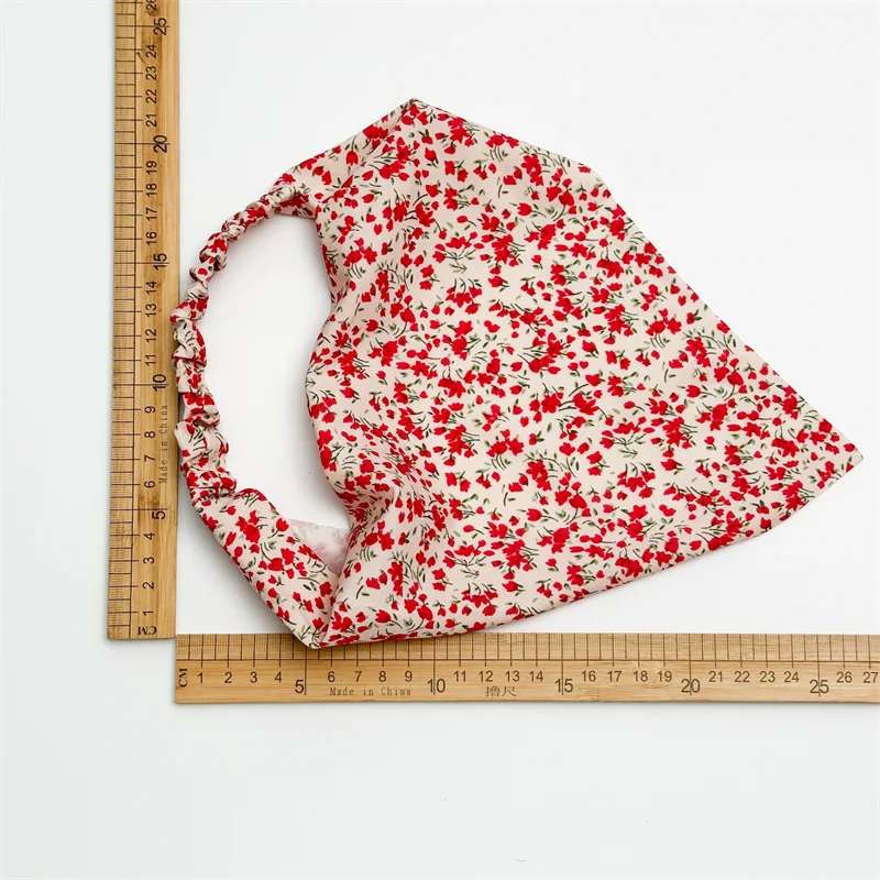 Newest Woman Small Floral Fabric Bandanas Girls Fresh Triangle HeadScarf Ladies Summer Autumn Hair Scarf Hair Accessories Turban