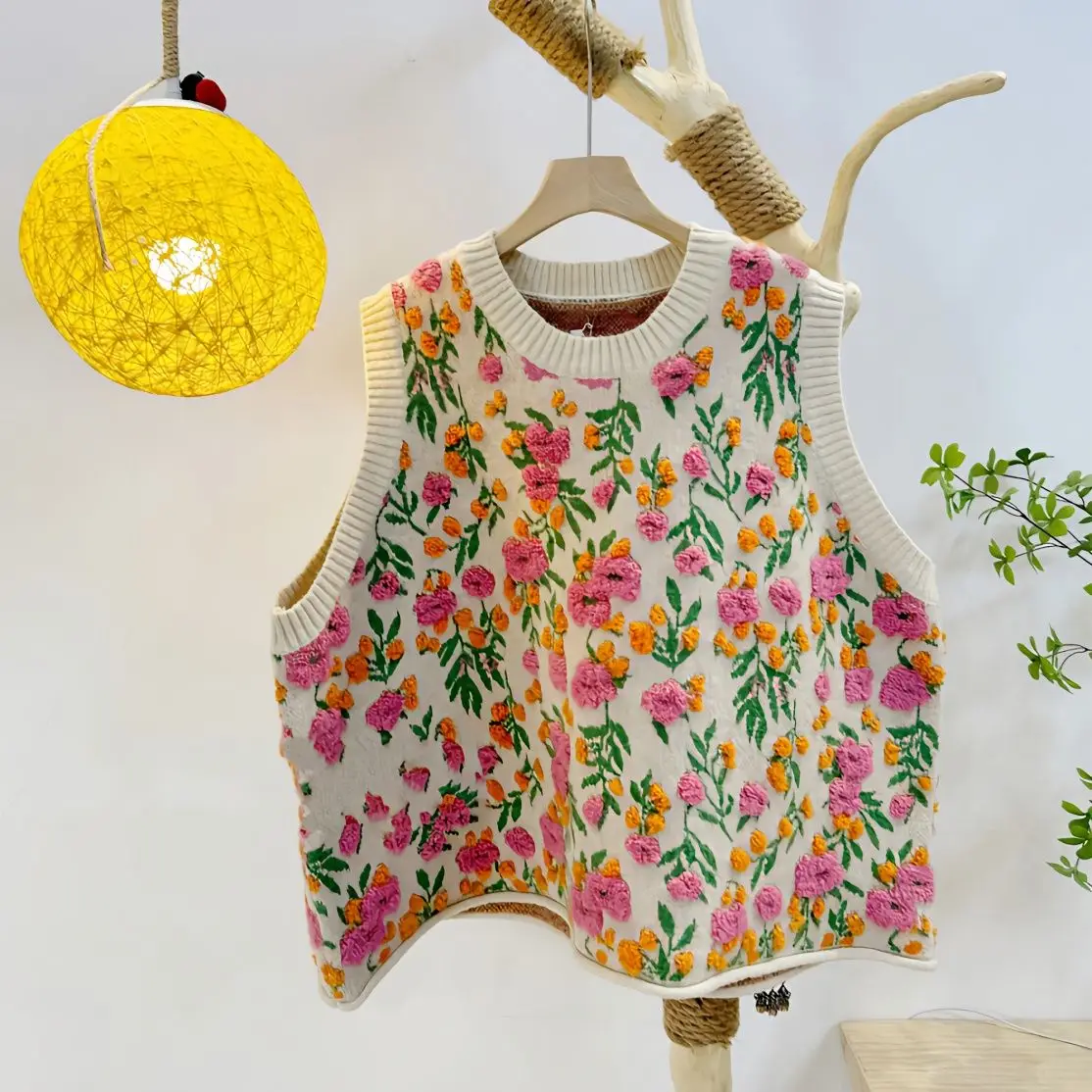 Hypels Korean Style Pink Peach Blossom Knitted Vest for Women: Real-World Wear Test and Detailed Review