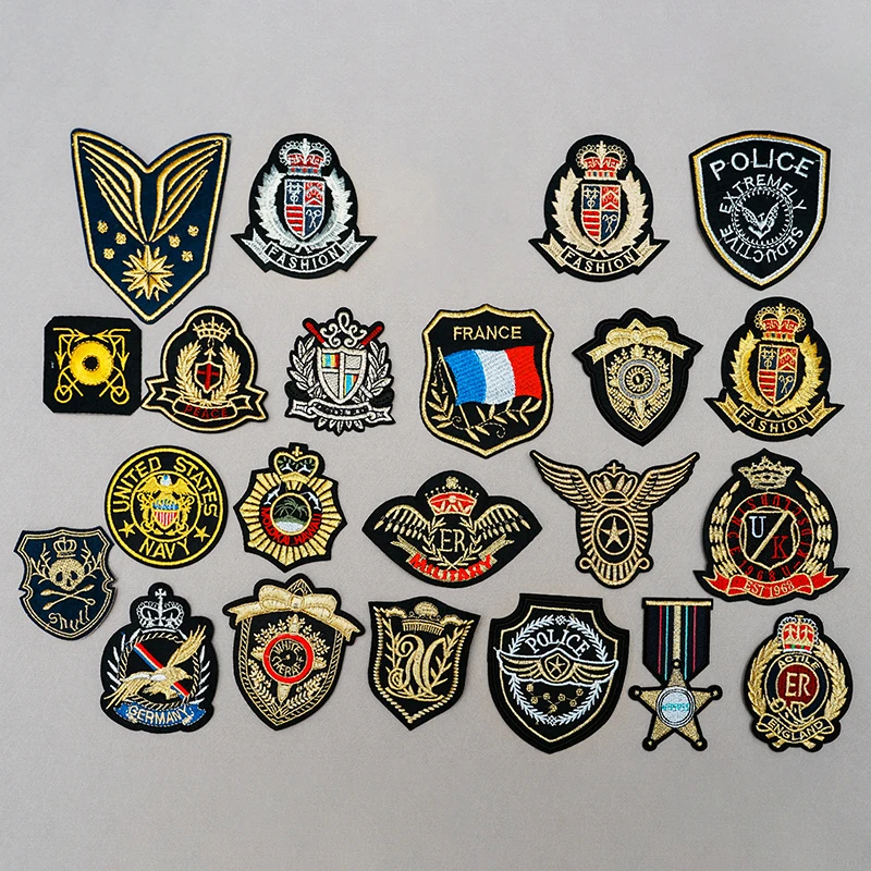 Gold Embroidered Security Shield European Uniform Iron On Arm Badge Fashion Crown Eagle Club Commemorative Badge