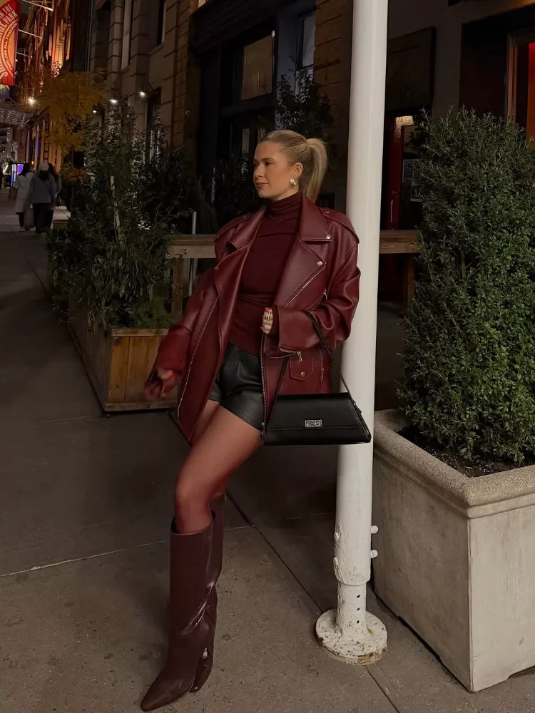 여성 레트로 레드 라펠 가죽 재킷 패션 솔리드 풀 슬리브 지퍼 포켓 오버사이즈 재킷 여성 시크 하이스트리트 아우터웨어