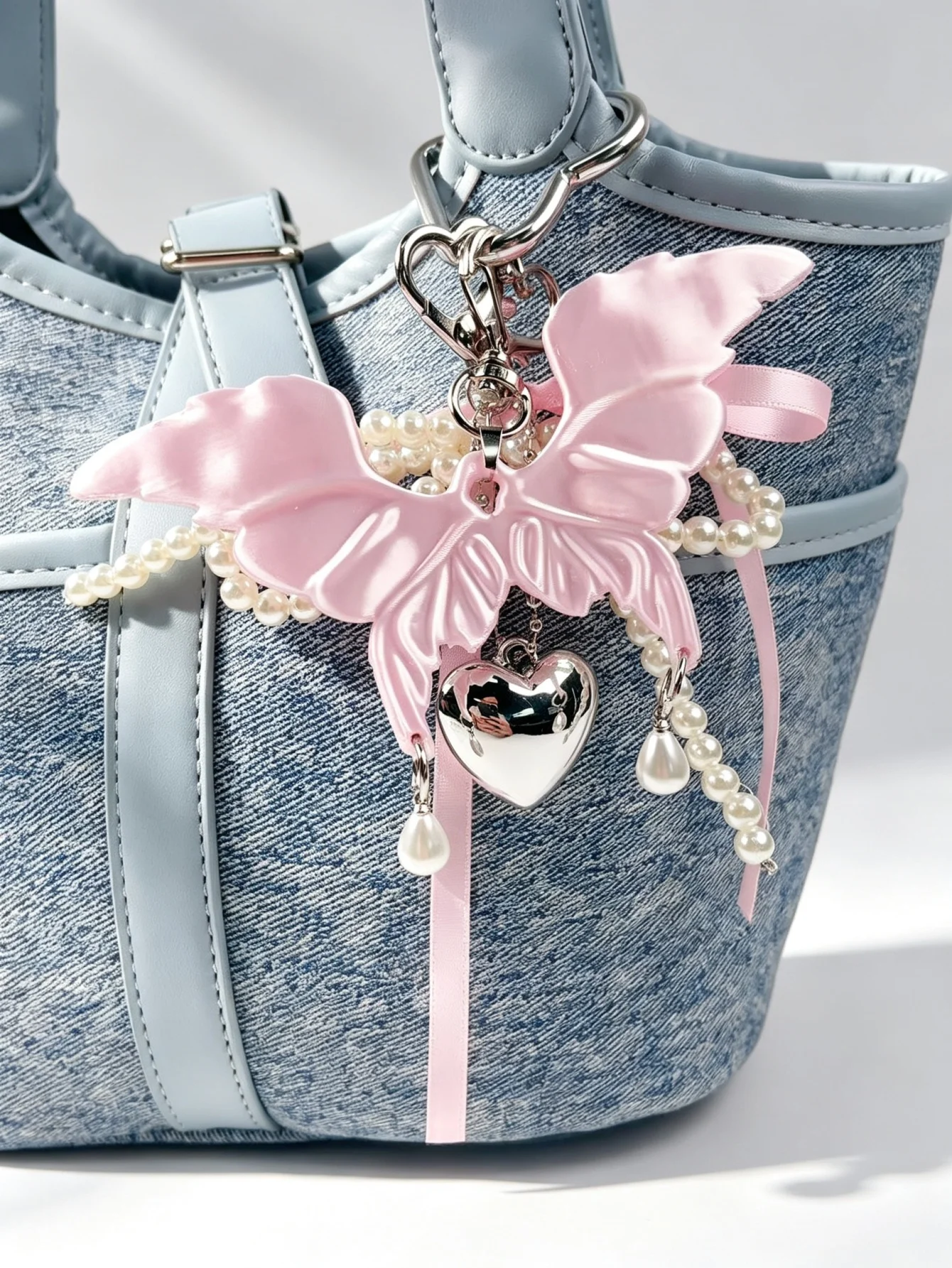 11 Sets of Fashionable Angel Wings Bowknot Bead Pendants for Bags, Sweet and Cool Y2K Style, Suitable for Decorating Handbags, Crossbody Bags, Backpacks, Bag Charms, Keychains, Etc