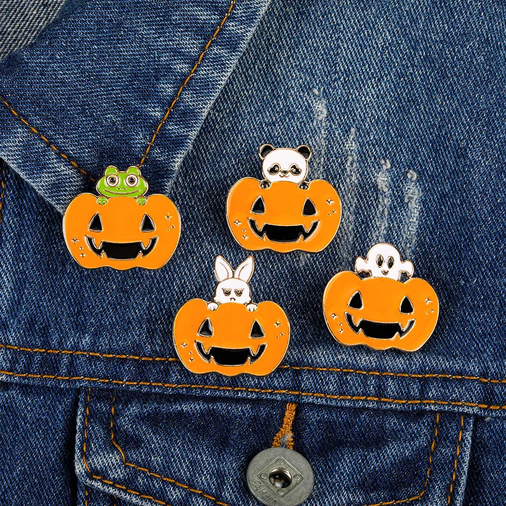 7 Styles Pumpkin And Animal Combo Design Halloween Brooches Frog Dog Cat Panda Rabbit Cross Ghost jack-o'lantern Golden Pins