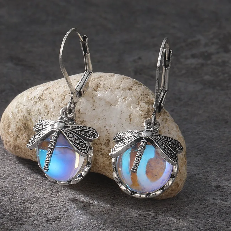 Vintage Bronze Dragonfly Earrings Fashion Gold Color Metal Carving Pattern Inlaid Multicolour Moonstone Drop Earrings for Women