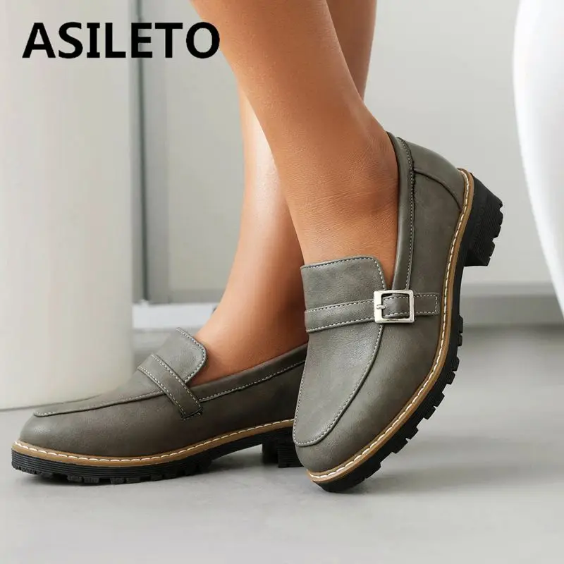 ASILETO Leisure Women Pumps 32 33 Round Toe Mid Heels 3.5cm Slip On Loafers Metal Decoration Plus Size 43 44 45 Classic Shoes