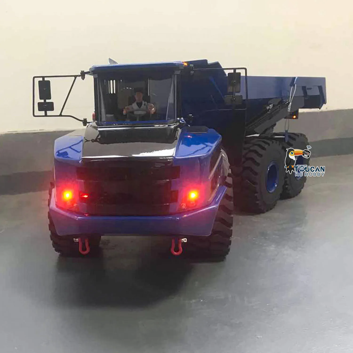 รถบรรทุกจำลอง RTR XDRC ขนาด 1/14 รุ่น A40G แบบขับเคลื่อน 6 ล้อ ทำจากโลหะ สีน้ำเงิน พร้อมระบบไฮดรอลิก ดัมพ์ได้ มีเสียง มีไฟ ควบคุมด้วยวิทยุ ของเล่นมอเตอร์