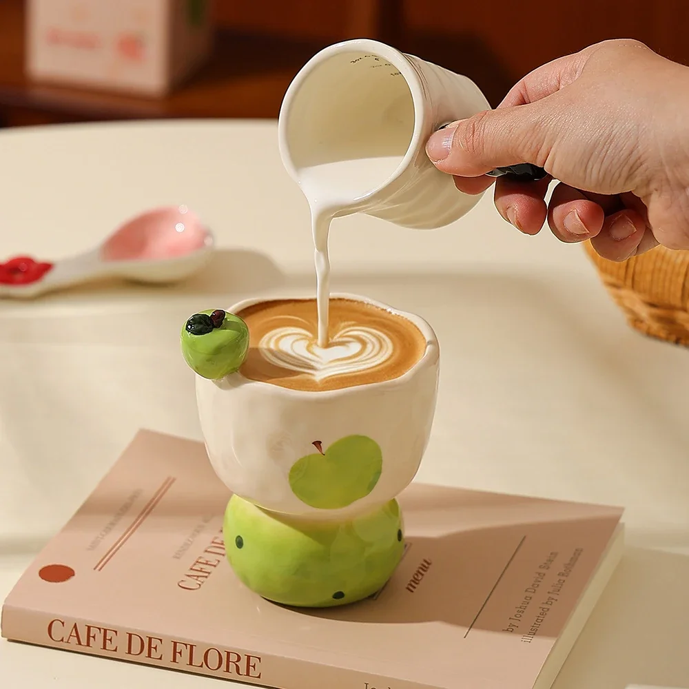 Korean Style Cute Ins Hand Held Cup Delicate Ceramic Home Use Drinkware Porcelain Couples Cup Water Milk Juice Cup Funny Gifts
