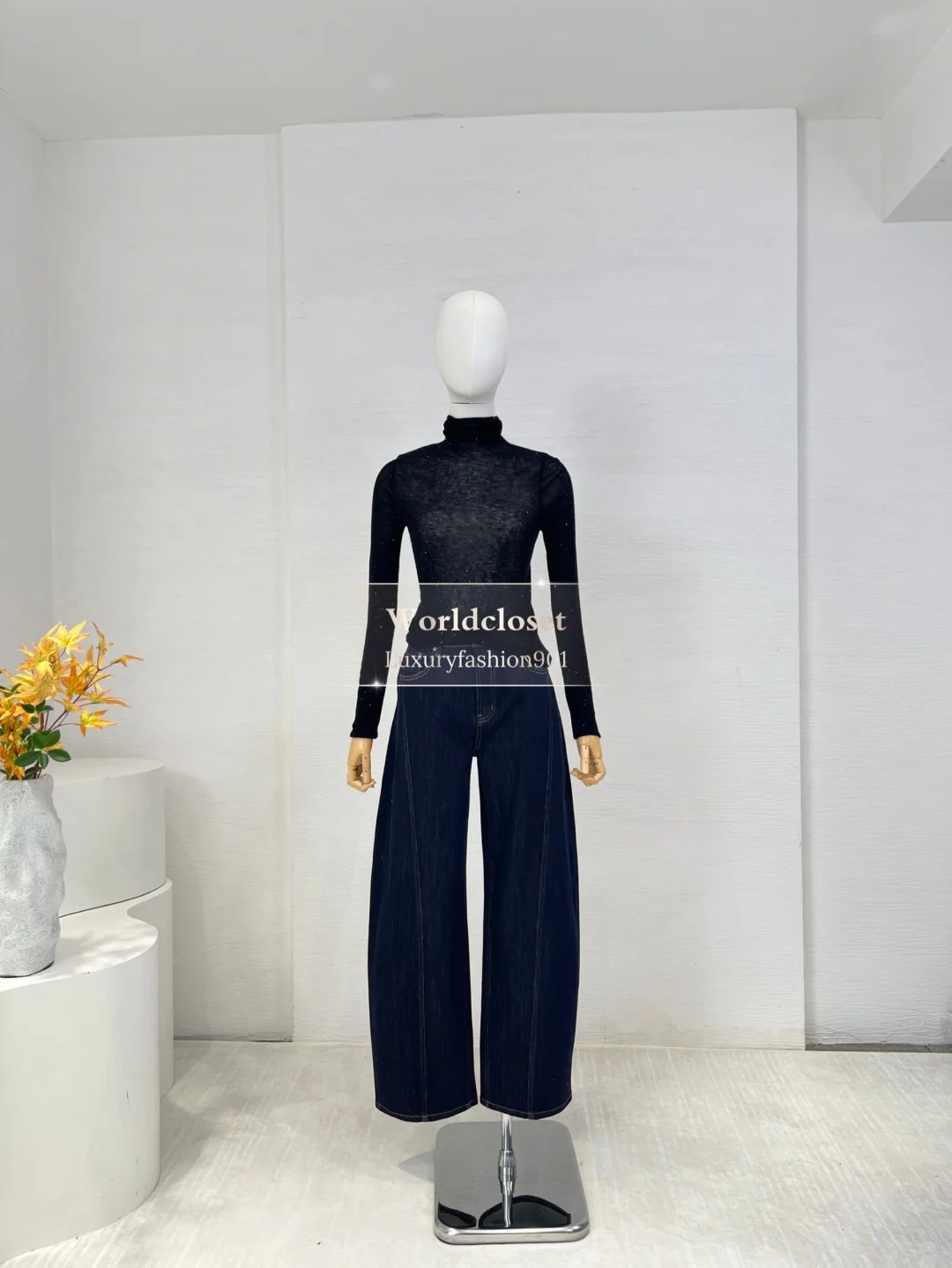 Bruine garen met lange mouwen, bontkraag, gebreide slanke trui, blouse met lange mouwen