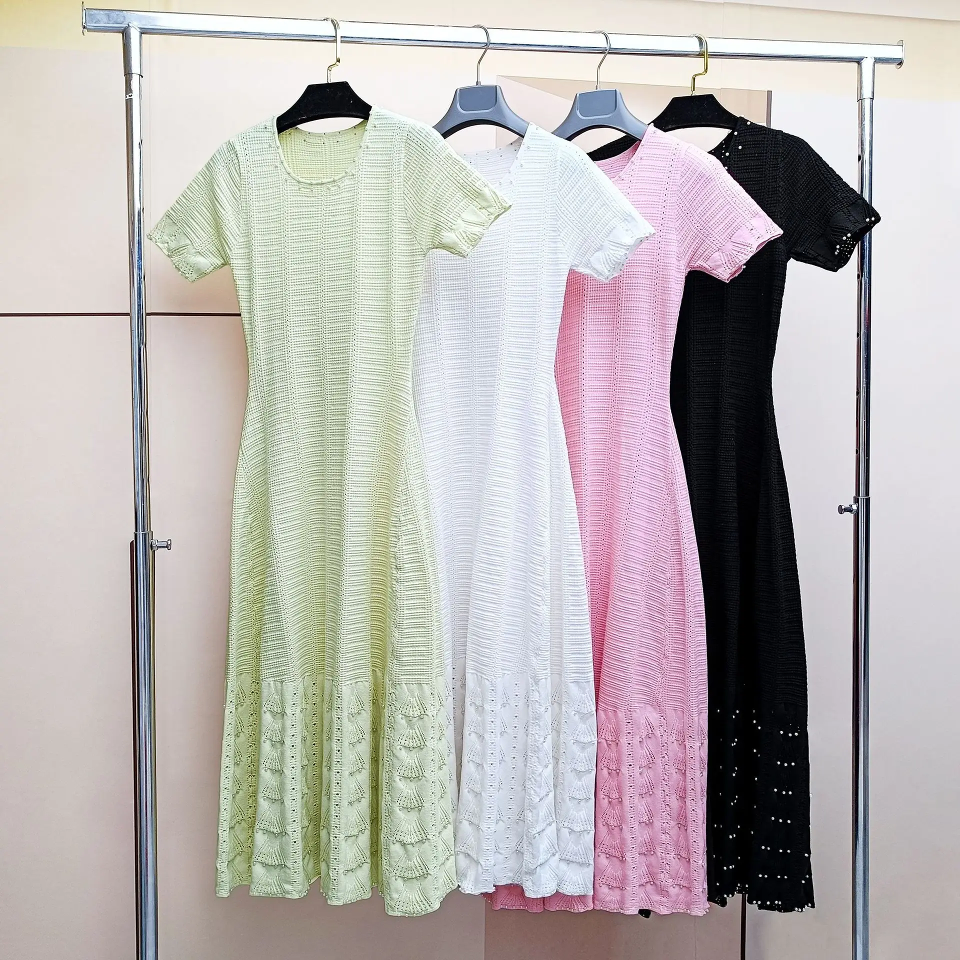 Spliced Hollow Out Knitting Sweet Dress for Women O-Neck Short Sleeve Slim Waist Beading Embroideery Pleated Dresses Female