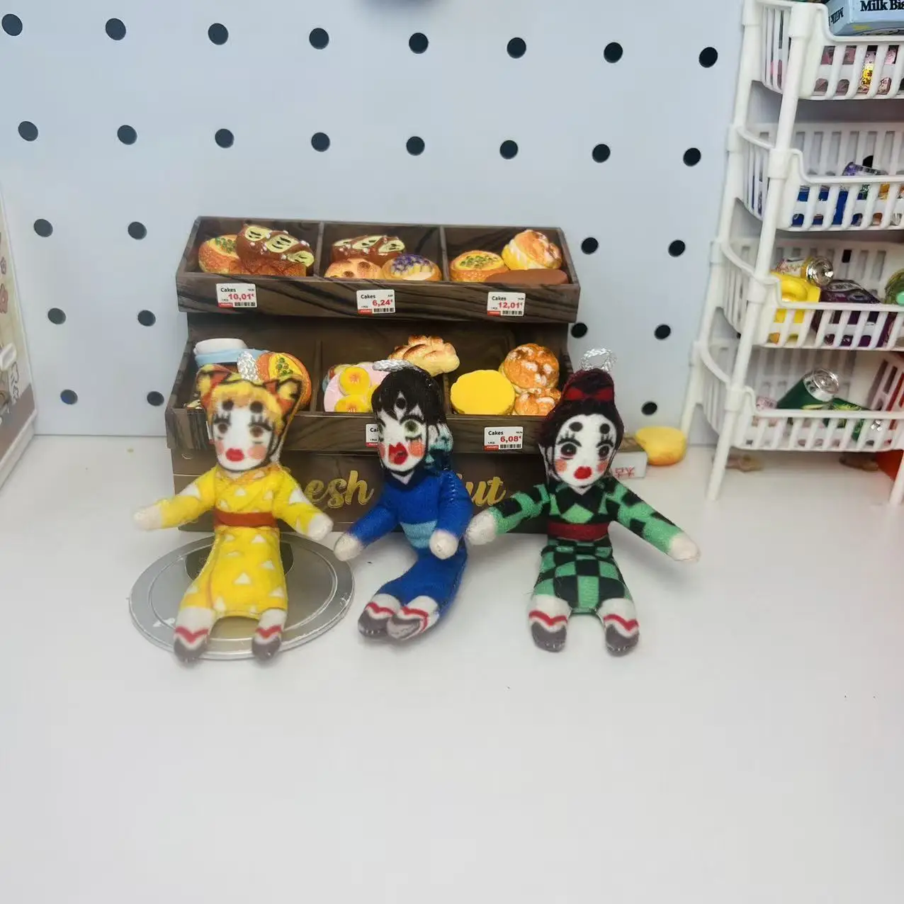 

10cm Demon Slayer Tanjiro Zenitsu Inosuke Cosplay Plush Dolls Abstract Figure Red Light District Trio Wire Skeleton Action Gifts