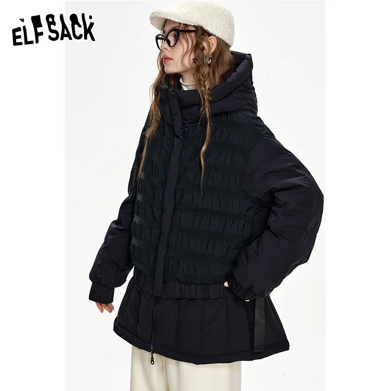 ELFSACK 2024 Winter New Arrivals Black hooded down jacket for women Pleated fabric warm and thick jacket