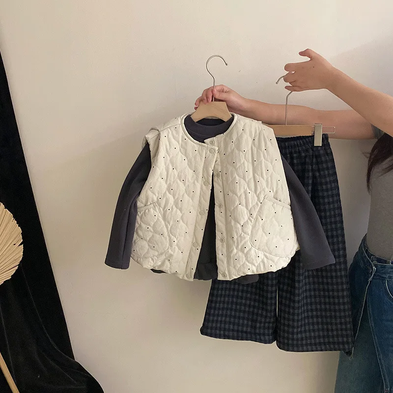 

Girls' Winter Lace Bottom Shirt Polka Dot Padded Vest 2025 Fleece Plaid Pants Three-piece Set