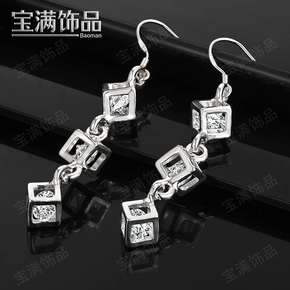 Pendientes creativos de circonita a cuadros para mujer, elaborados en plata 925 con baño de plata, estilo gota y elegante diseño de joyería.