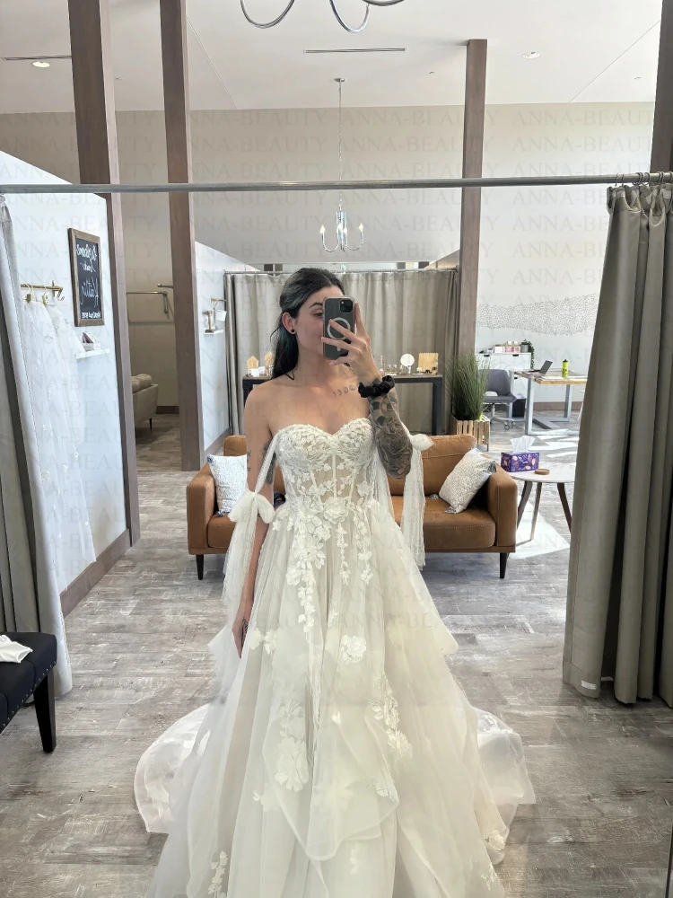 Charming Sweetheart Wedding Dresses Off the Shoulder Appliques A Line Tulle Tiered Ruffles Bridal Gown Vestidos De Novia
