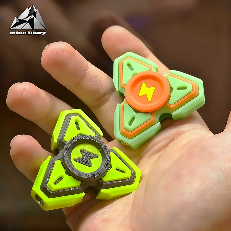 Novel Magnetic Mecha EDC Fingertip Gyroscope for Adults To Relieve Stress and Enhance Focus Toy Office Desktop Toys Cool Gift