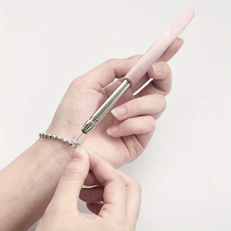 1pc Bracelet Wear Auxiliary Tool, Retractable Jewelry Wear Assistant, Wrist Jewelry Wear Gadget