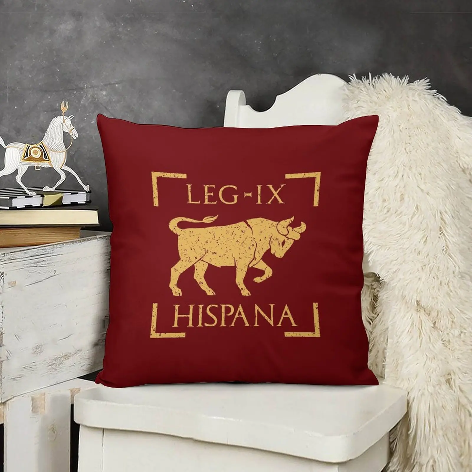 

Legio IX Hispana Taurus Emblem Roman Legion Throw Pillow Christmas Pillowcase Sofa Cushions pillow