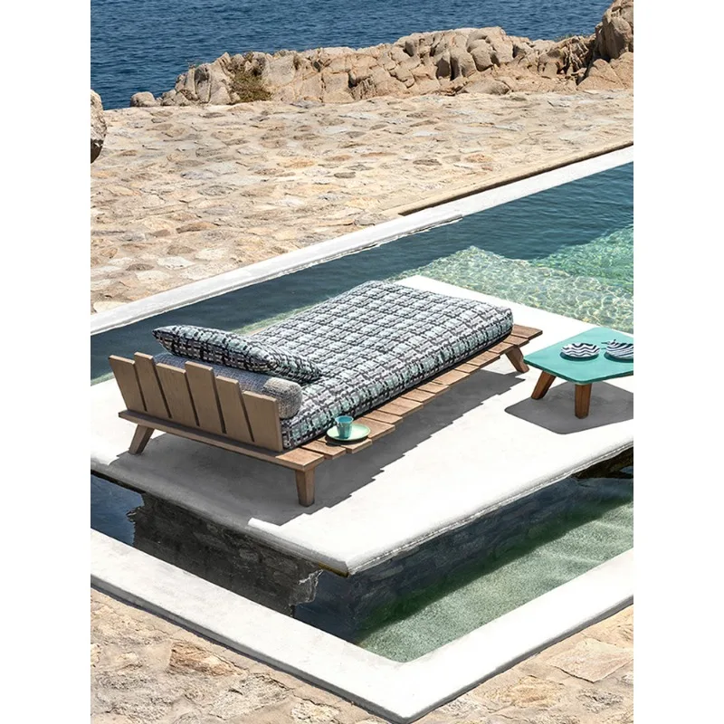 Outdoor solid wood bed villa courtyard garden bed and breakfast outdoor preservative wood deck chair hotel swimming pool
