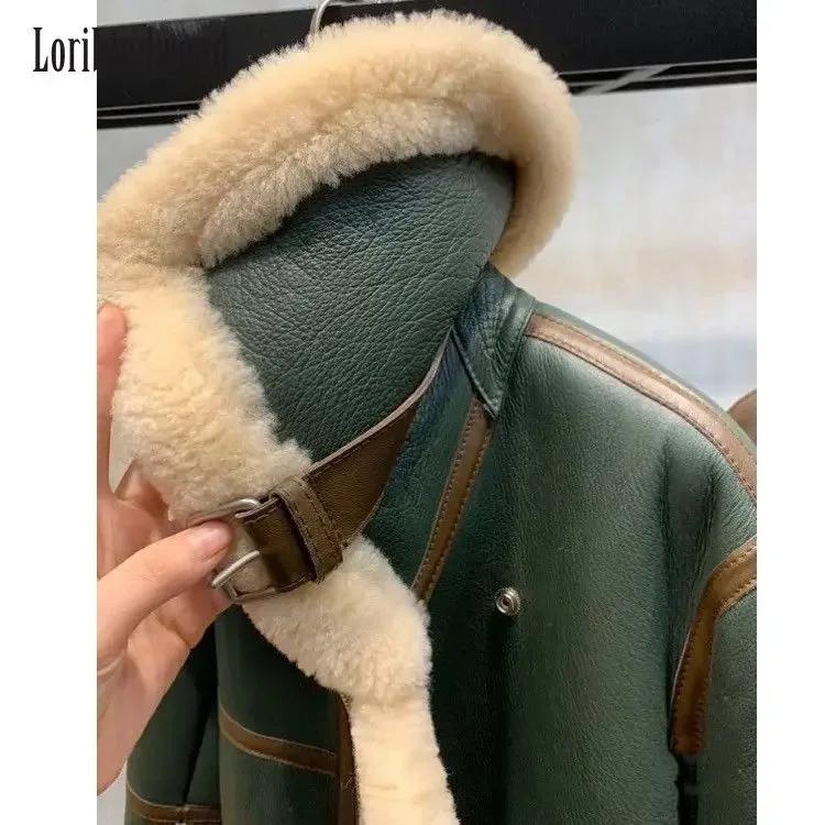 2022 New Winter Clothes Green Stitching Large Lapel Motorcycle Clothing Women\'s Thickened Short Fur One-Piece Sheepskin Coat