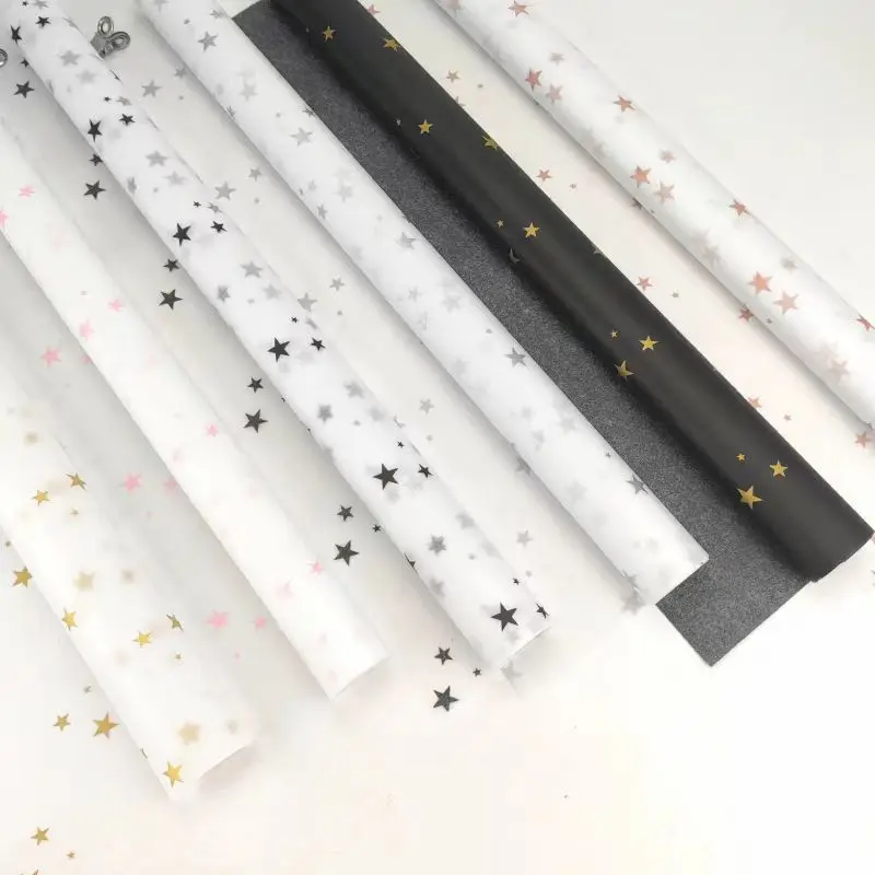 ورق تغليف مخصص لتغليف ورق المناديل باللونين الأسود والأبيض مع حزم شعارك #3