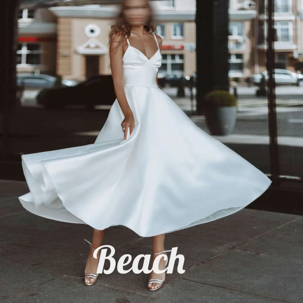 Robe de Mariée Simple Personnalisée, Tenue de Plage, Col en V, Spaghetti, Ligne A, Dos aux, Courte, Traîne, 2024