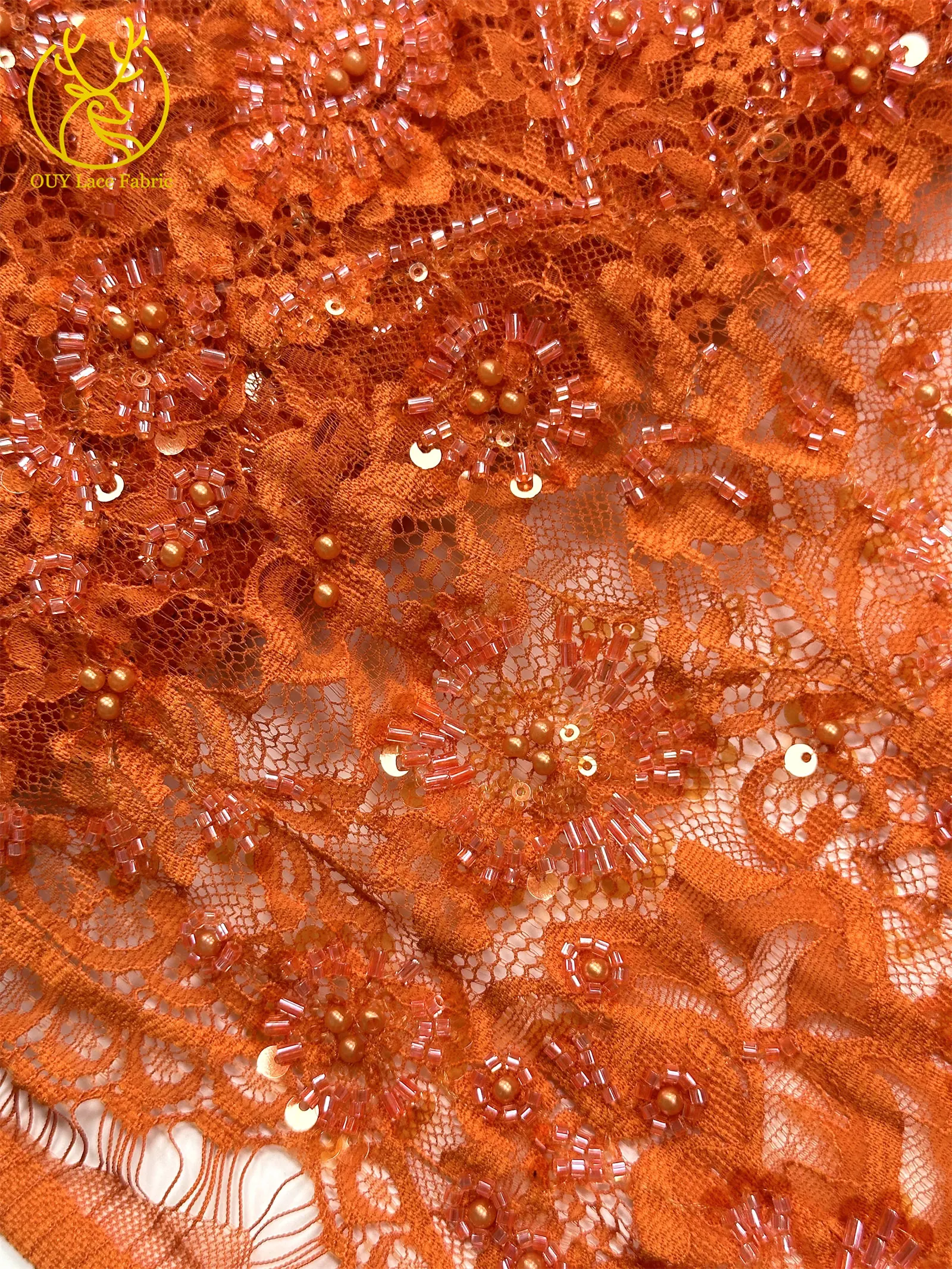 3 Meter exquisiter Perlen-Spitzenstoff, afrikanischer Spitzenstoff mit Pailletten und verstreuten Blumenstickereien zum Nähen von Brautkleidern – Detail 18