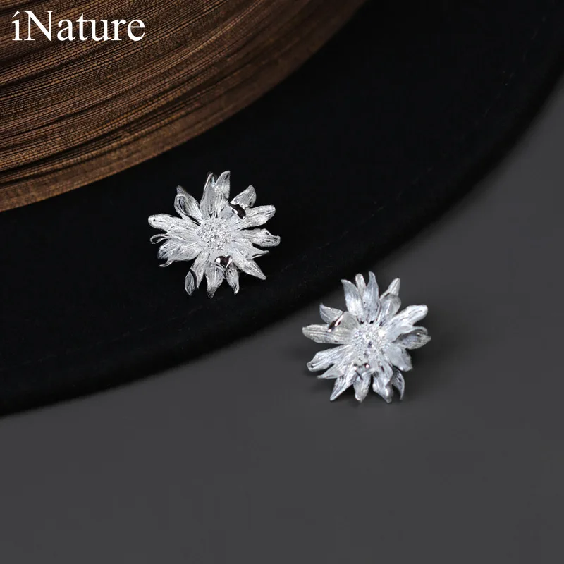 

INATURE Dance in the Sun 925 Sterling Silver Luxury Jewelry Shiny Zircon Artificial Flower Stud Earrings For Women Party