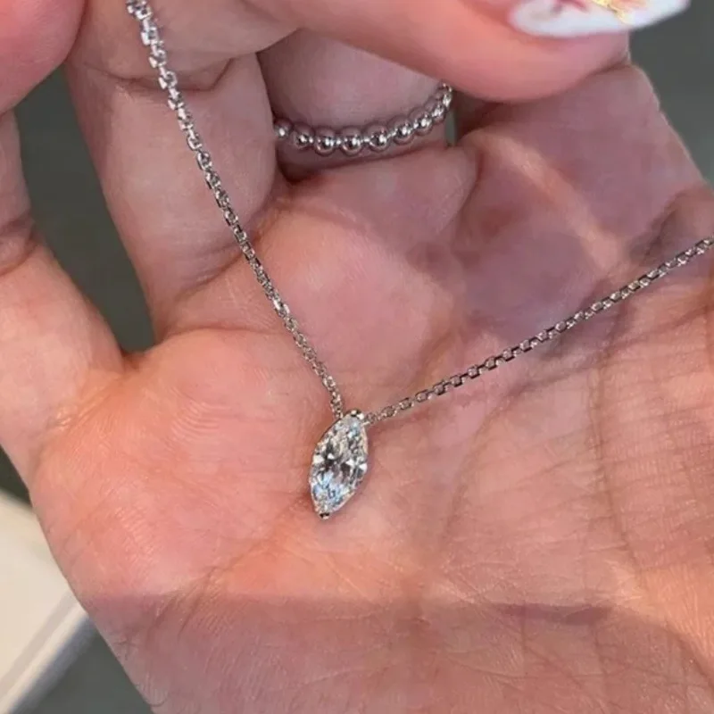 New in Simple Single Horse Eye Diamond Necklace for Women Light Luxury Choker Chain Water Drop Pendant Party Jewelry Gift