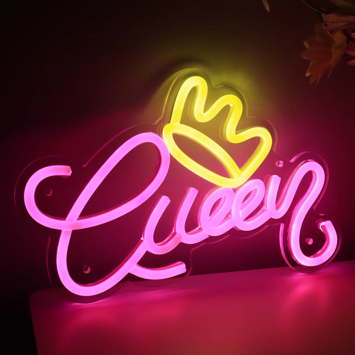 1PC Queen With Crown LED Wall Neon Sign Light Night Lamp Gifts For Party Room Pub Club Gallery Studio Decoration 10.31‘’*7.05‘’