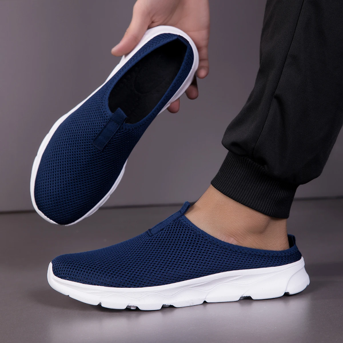 Men's Half Slipper Shoes Fashion Breathable Outdoor Mesh Casual Sneakers Lightweight Comfortable Tenis Masculino Walking Shoes