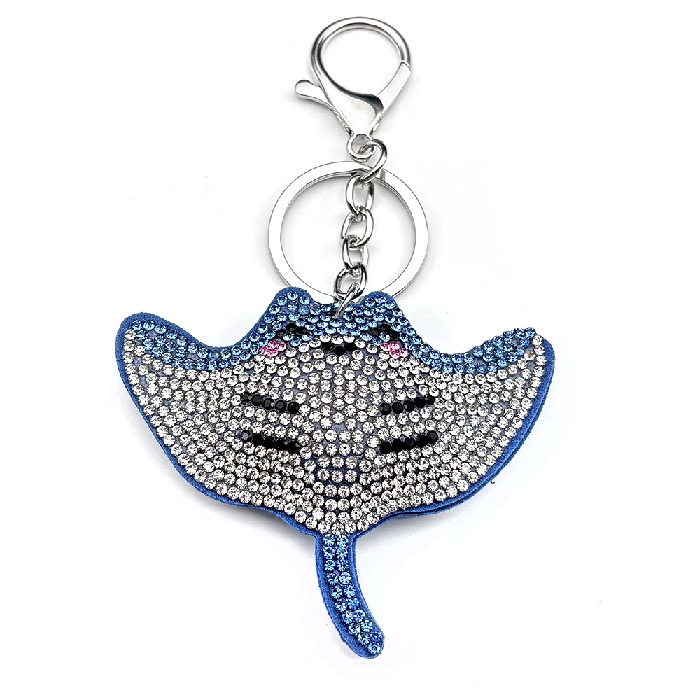 Niedlicher Manta-Rochen-Schlüsselanhänger für Damen und Herren, rot, vollständig mit Strass besetzt, Taschenanhänger, schöne Szenendekoration, Ozeanfisch-Schlüsselanhänger, Schmuck – Detail 8