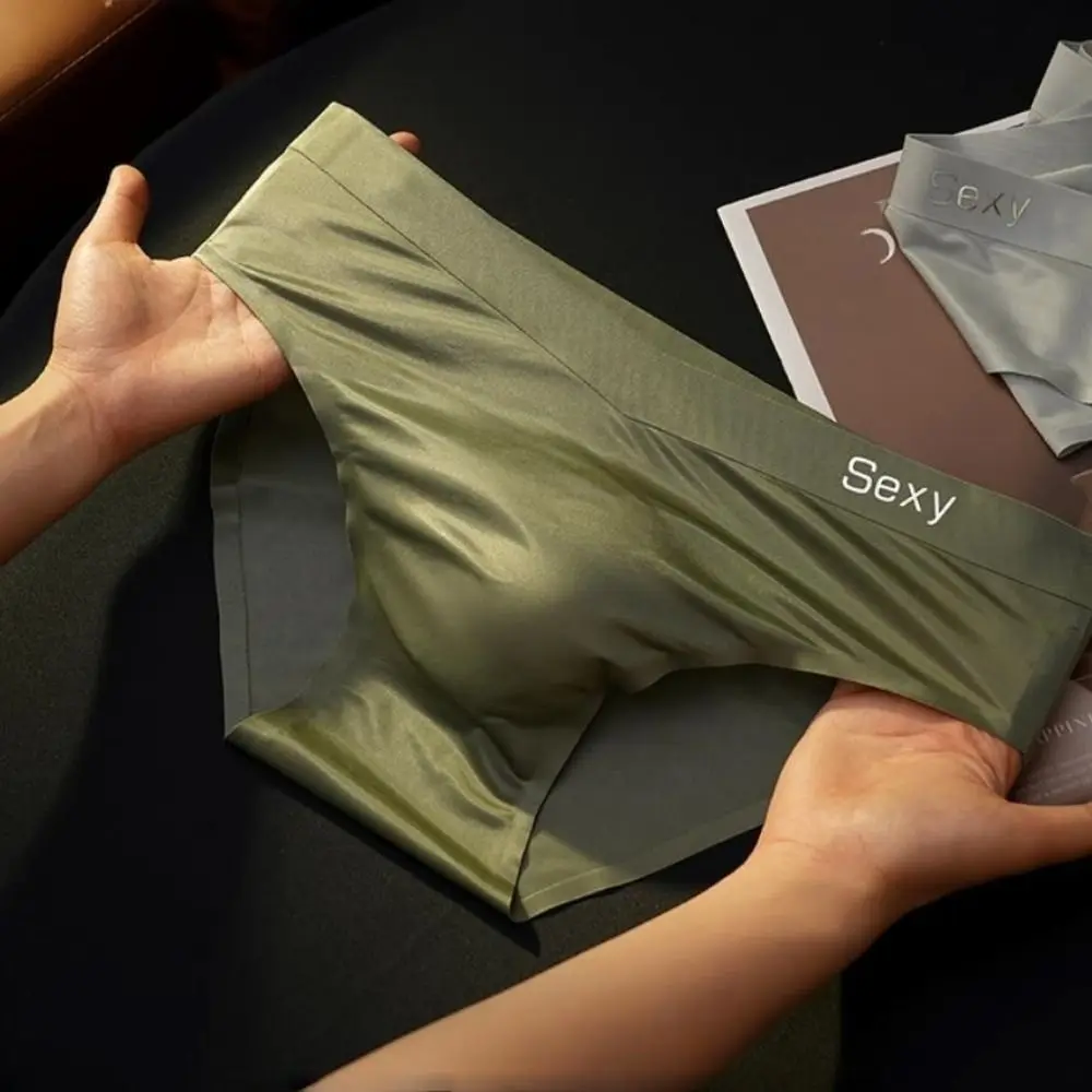 Einfarbige, dünne Sommer-Satin-Slips für Herren, atmungsaktive Unterhosen aus Eisseide, schlichte, schnell trocknende, nahtlose Unterwäsche für Herren, Sommer – Detail 4