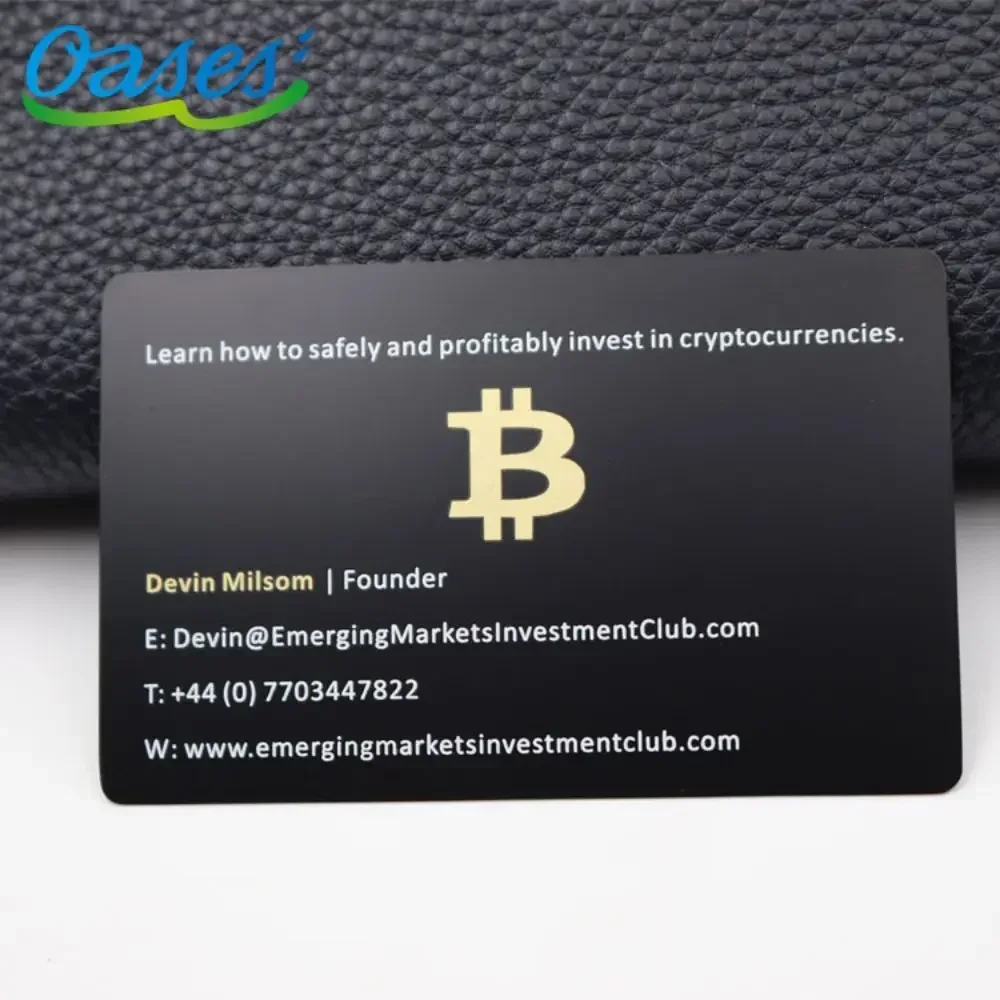 Carte noire de crédit en métal, couleur personnalisée, avec fente pour puce et bande de Signature à bande magnétique