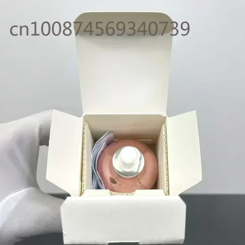 Nuovi oli essenziali Rosa nera Prezioso siero per il viso Essenza per la cura della pelle 25ml Schiarire le linee sottili Idratare L'UNITÀ di TRUCCO