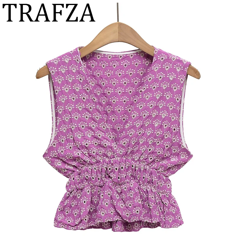 

TRAFZA Embroidered Cut Out Top Women V-Neck Sleeveless Elastic Waistband Crop Top Fashion Woman Clothes Summer Short Cute Top