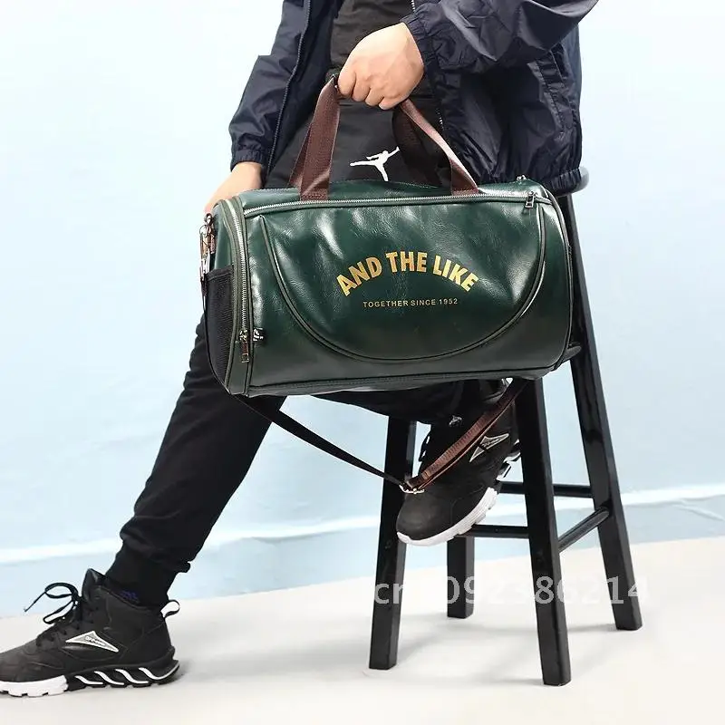 

Large Capacity Men Travel Duffle Bag Shoes Leather Men Handbag Carry on Gym With Packet Weekend Bag Man Fitness Luggage Bag PU