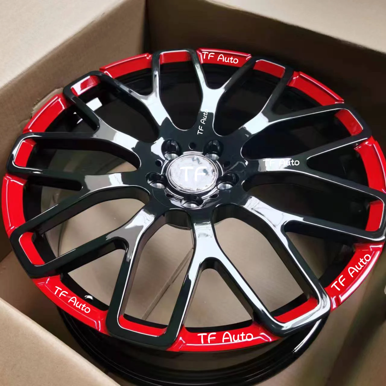 monoblock  forged  wheels  glossy  black  with  red line   for Mercedes   benz  glb  g63