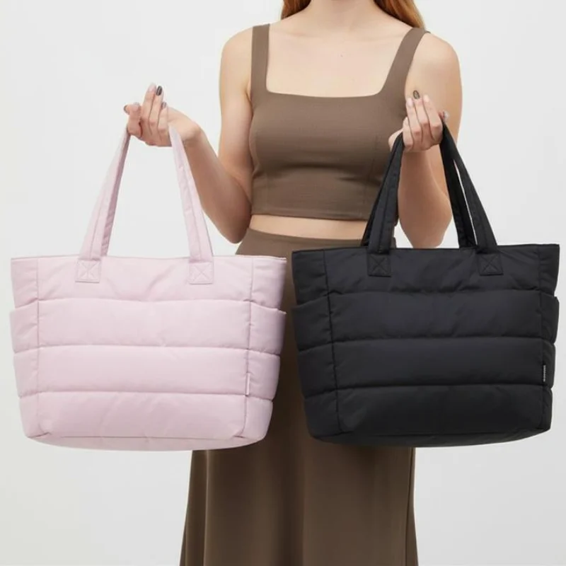 

Stylish Nylon Tote Bag High-quality Lightweight Thickened Tote Bag Gym Travel Bag Zippered Storage Bag Multi-pocket Shoulder Bag