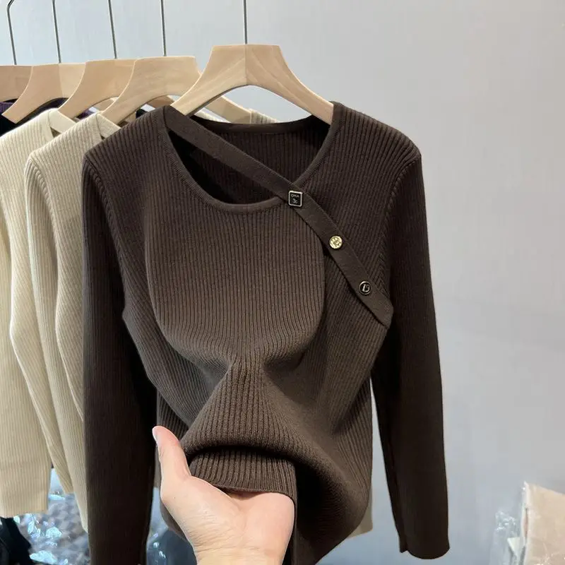 2023 Autumn Trend Solid Round Neck Sweater Women's Fashion Unique Design Irregular Buttons Outer Wear Knitted Long Sleeved Top