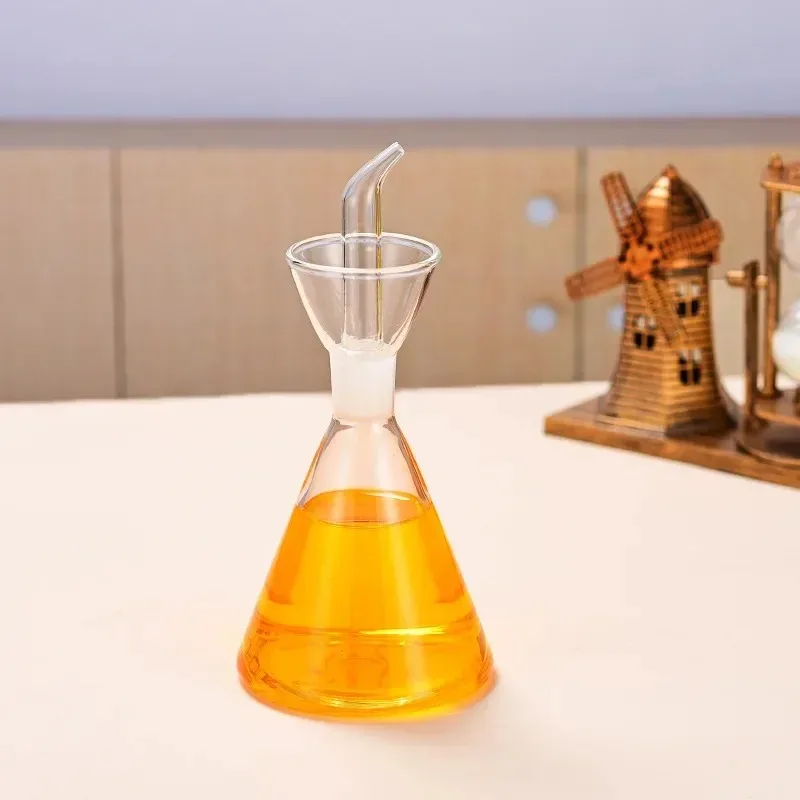 

Новый стеклянный кухонный горшок для масла, кунжутная бутылка для приготовления вина, приправы, треугольная бутылка с уксусом чили, домашняя герметичная кухонная поставка