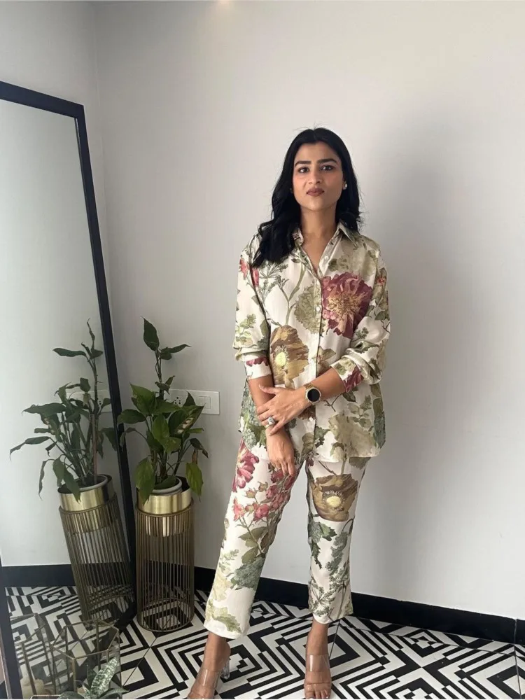 Elegant Long-sleeved Lapel Single-breasted Shirt Top + Nine-point Pant 2-piece Set Women Fashion Flower Printed Female Home Wear