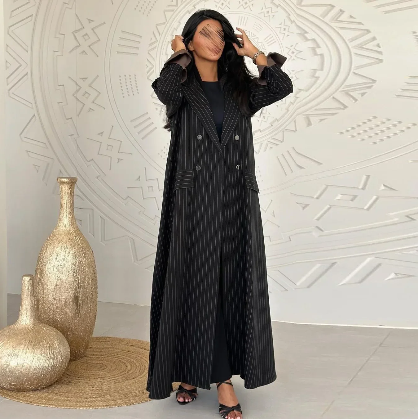 Middle Eastern Arabian Women's Cardigan Robes, European and American Fashionable Striped Elegant Long - Skirt Coats.