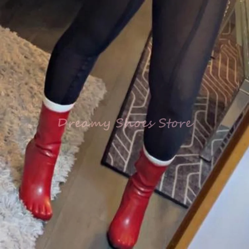 الأحمر خمسة أصابع براءات الاختراع والجلود خنجر حذاء من الجلد النساء الجانب سستة الانزلاق على أحذية بوت قصيرة الموضة العصرية الشارع نمط أحذية الحفلات #3