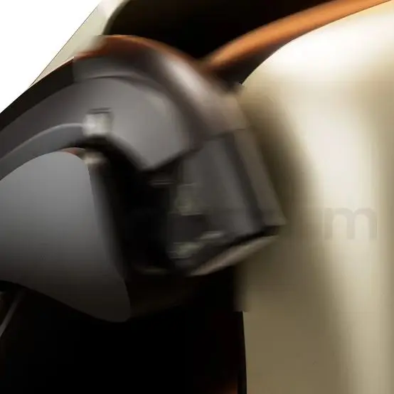 360MAX Tri-Functional Technology Device, used for non-invasive facial slimming, anti-aging and body firming