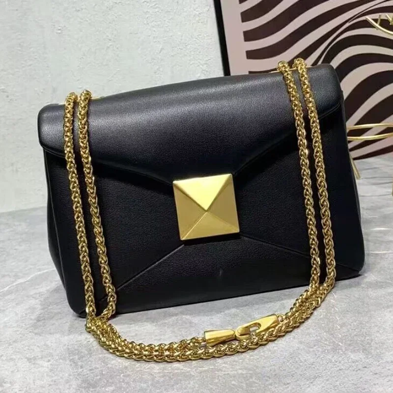 Women\'s Luxury Designer Handbag Top Quality Genuine Leather Large Rivet Crossbody Shoulder Bag Fashion Chain Square Bag Female