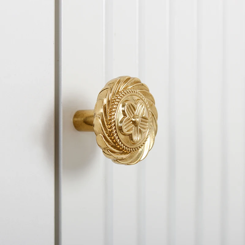 Retro Brass Furniture Handles 2Pcs Simple Round Wardrobe Door Cabinet Drawer Handle Single Hole Luxury Golden Handle Home Decor