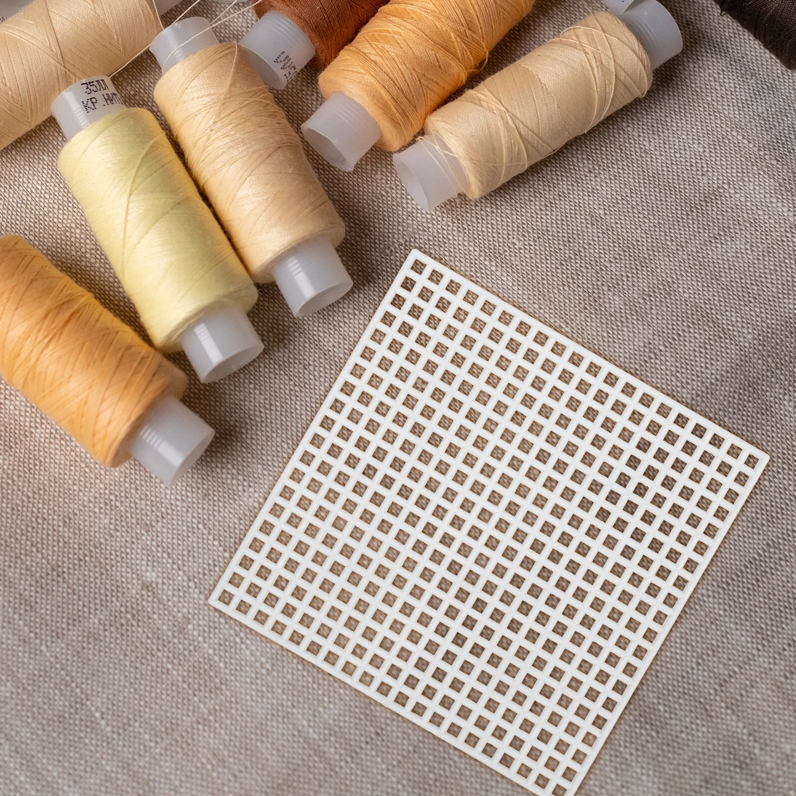 40 قطعة أوراق شبكة بلاستيكية 8X8 سنتيمتر 6 عدد شبكة مربعة للتطريز Crafts بها بنفسك الحرف التطريز عبر غرزة حقيبة صنع قماش الفن